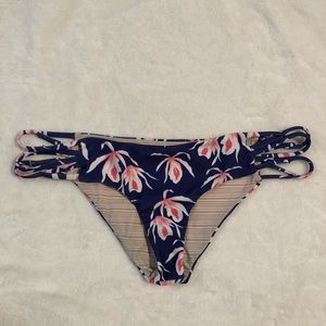 Blue island orchid la riveara bottoms